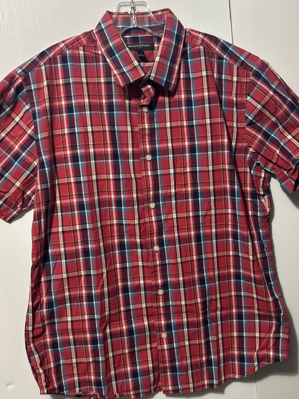 Banana Republic Men’s Red Plaid Short-Sleeve Button-Down Shirt with Blue Accents
